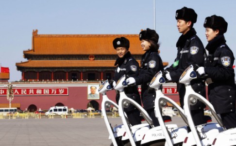 H&ocirc;m nay, cơ quan lập ph&aacute;p Trung Quốc đ&atilde; th&ocirc;ng qua luật an ninh quốc gia