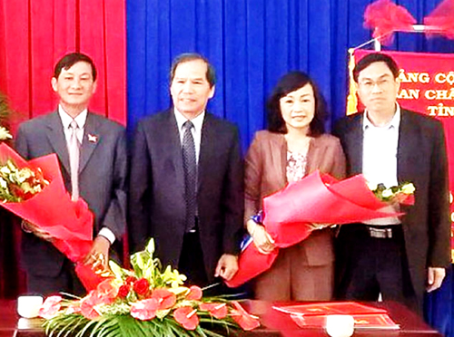 Theo tin tức mới cập nhật trong nước, b&agrave; Huỳnh Thị Thanh Xu&acirc;n, Ph&oacute; Ban tổ chức tỉnh ủy L&acirc;m Đồng vừa được bổ nhiệm giữ chức B&iacute; thư Th&agrave;nh ủy TP Đ&agrave; Lạt