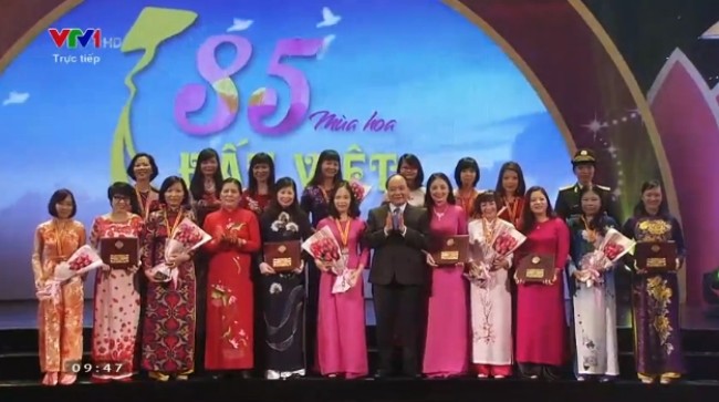 Theo tin tức mới cập nhật trong nước, Lễ kỷ niệm 85 năm Ng&agrave;y th&agrave;nh lập Hội Li&ecirc;n hiệp Phụ nữ Việt Nam v&agrave; Ng&agrave;y Phụ nữ Việt Nam 20/10 đ&atilde; được tổ chức trọng thể v&agrave;o s&aacute;ng nay