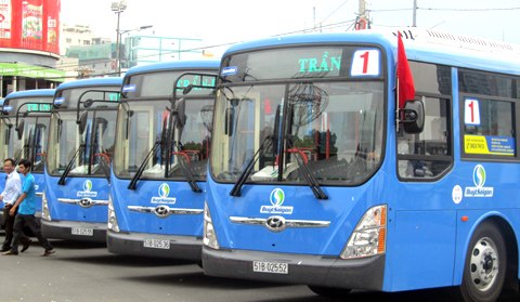 Theo tin tức mới cập nhật trong nước, Đồng Nai l&ecirc;n kế hoạch mua hơn 500 xe bu&yacute;t chạy bằng kh&iacute; CNG tại TP HCM