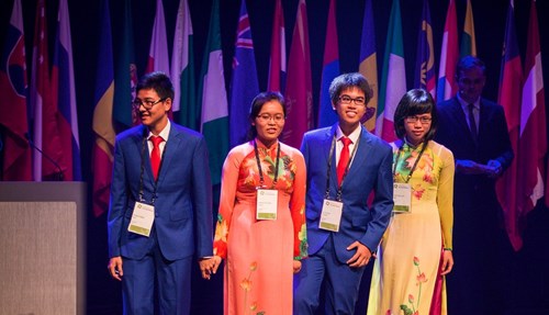 Tin tức mới cập nhật trong nước, bốn học sinh thi Olympic Sinh học quốc tế đều gi&agrave;nh giải