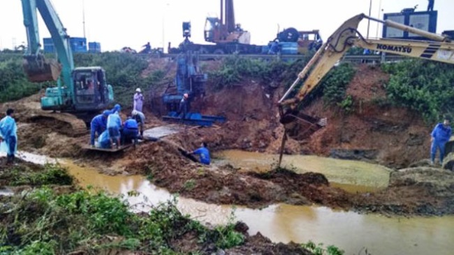 Tin tức mới cập nhật trong nước, nhiều hộ d&acirc;n sẽ được cấp nước lại sau sự cố vỡ đường ống nước s&ocirc;ng Đ&agrave;