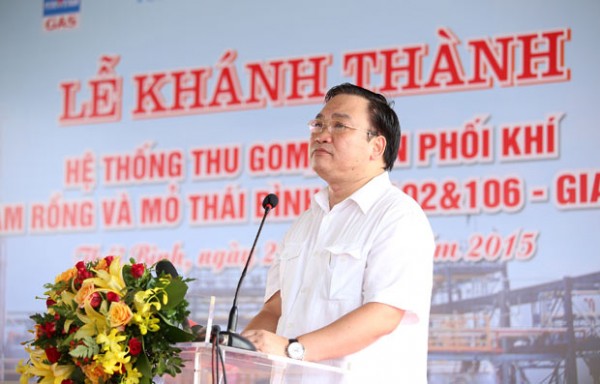 Lễ kh&aacute;nh th&agrave;nh Hệ thống thu gom kh&iacute; mỏ H&agrave;m Rồng v&agrave; mỏ Th&aacute;i B&igrave;nh l&ocirc; 102 v&agrave; 106 giai đoạn 1 đ&atilde; diễn ra trong ng&agrave;y h&ocirc;m nay, theo tin tức mới cập nh&acirc;t trong nước 
