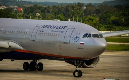 Theo tin tức mới cập nhật quốc tế, Ukraine vừa th&ocirc;ng b&aacute;o cấm c&aacute;c chuyến bay của h&atilde;ng Aeroflot Nga được bay qua kh&ocirc;ng phận