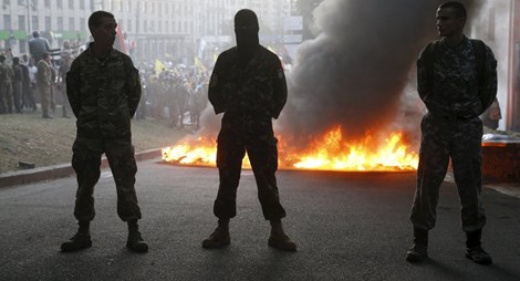 Lần thứ hai Ukraine b&ecirc;n bờ vực nội chiến, theo tin tức mới cập nhật quốc tế 
