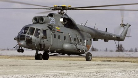 M&aacute;y bay chiến đấu Mi-8