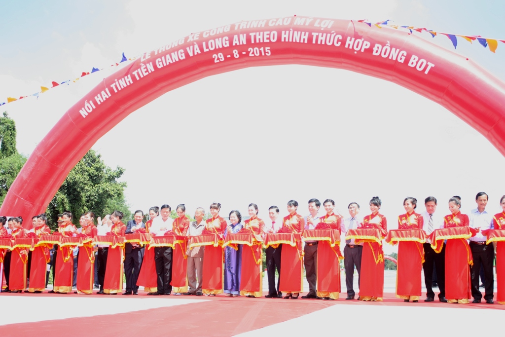 Kh&aacute;nh th&agrave;nh cầu 1.440 tỷ đồng nối tỉnh Long An với Tiền Giang