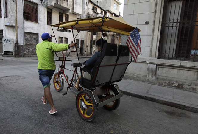Tin tức mới cập nhật: Nh&agrave; Trắng n&ecirc;u khả năng Chủ tịch Cuba thăm Mỹ