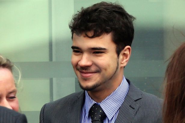 Tin tức mới nhất cho biết h&igrave;nh ảnh Andre Figueiredo người Brazil tại South Wales