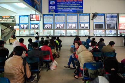 Bắt đầu từ ng&agrave;y 10/2, c&aacute;c bến xe kh&aacute;ch trong phạm vi H&agrave; Nội đ&atilde; qu&aacute; wifi miễn ph&iacute;