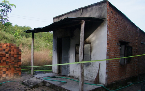 Tin tức ph&aacute;p luật mới nhất, quyết định khởi tố người vợ hờ đổ xăng đốt chồng