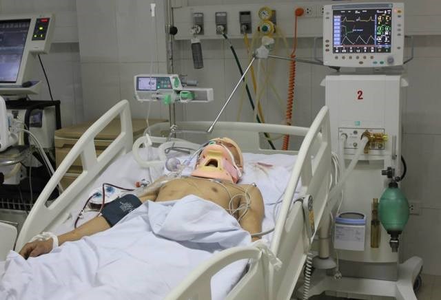 Tin tức mới nhất, nghi can trộm ch&oacute; bị đ&aacute;nh trọng thương, xe m&aacute;y bị đốt rụi
