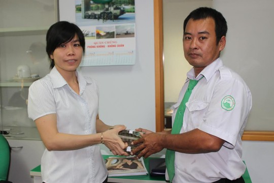 Trước đ&oacute;, b&aacute;o ch&iacute; đ&atilde; từng biểu dương t&agrave;i xế taxi Mai Linh trao trả 150 triệu đồng cho kh&aacute;ch bỏ qu&ecirc;n tr&ecirc;n xe