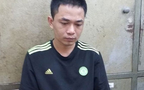 Kẻ &lsquo;ng&aacute;o đ&aacute;&rsquo; kề dao v&agrave;o cổ bạn g&aacute;i v&igrave; tưởng bị h&atilde;m hại l&agrave; một trong những tin ph&aacute;p luật 24h qua