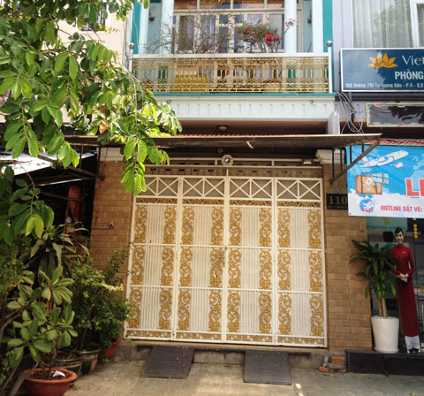 Ngôi nhà nơi xảy ra vụ án mạng nghiêm trọng trên đường Tạ Quang Bửu, TPHCM, theo những tin tức pháp luật online trong ngày Ngôi nhà nơi xảy ra vụ án mạng nghiêm trọng trên đường Tạ Quang Bửu, TPHCM, theo những tin tức pháp luật online trong ngày