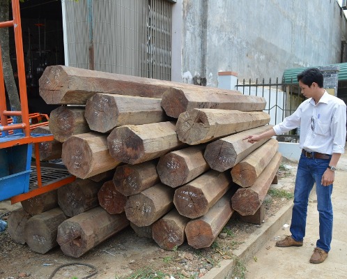 Những tin ph&aacute;p luật mới nhất h&ocirc;m nay đề cập đến vụ người d&acirc;n Đắk Lắk tố nguy&ecirc;n Ph&oacute; b&iacute; thư huyện ủy chứa gỗ lậu tại nh&agrave; ri&ecirc;ng