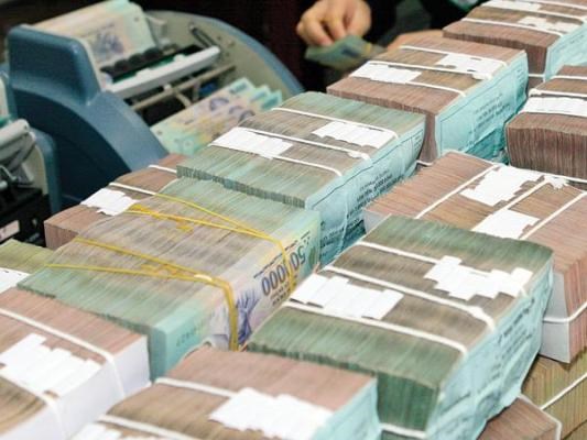 Vụ nh&oacute;m gi&aacute;m đốc c&ocirc;ng ty lừa đảo ng&acirc;n h&agrave;ng l&agrave; tin tức ph&aacute;p luật mới nhất h&ocirc;m nay