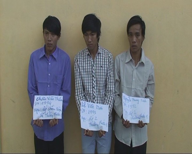 Giăng bẫy d&acirc;y điện ngang đường để cướp xe  l&agrave; một trong những tin ph&aacute;p luật mới nhất h&ocirc;m nay. Ảnh: