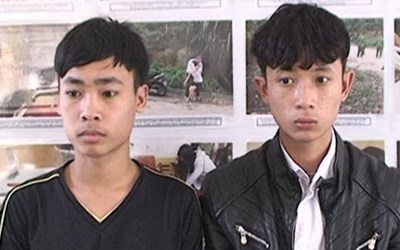 Những tin ph&aacute;p luật 24h qua đề cập đến vụ nam sinh đ&acirc;m chết người ngay trước cổng trường học