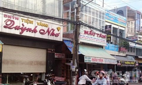 Trong những tin tức ph&aacute;p luật mới nhất h&ocirc;m nay c&oacute; vụ  tiệm v&agrave;ng Quỳnh Như mất 30 lượng v&agrave;ng