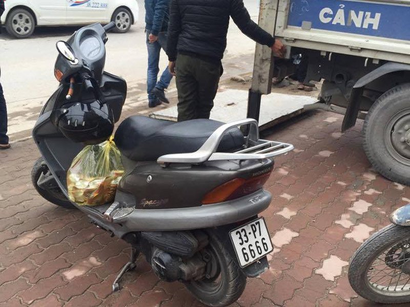 Trong những tin tức ph&aacute;p luật mới nhất h&ocirc;m nay c&oacute; vụ đi xe gian mang biển tứ qu&yacute;