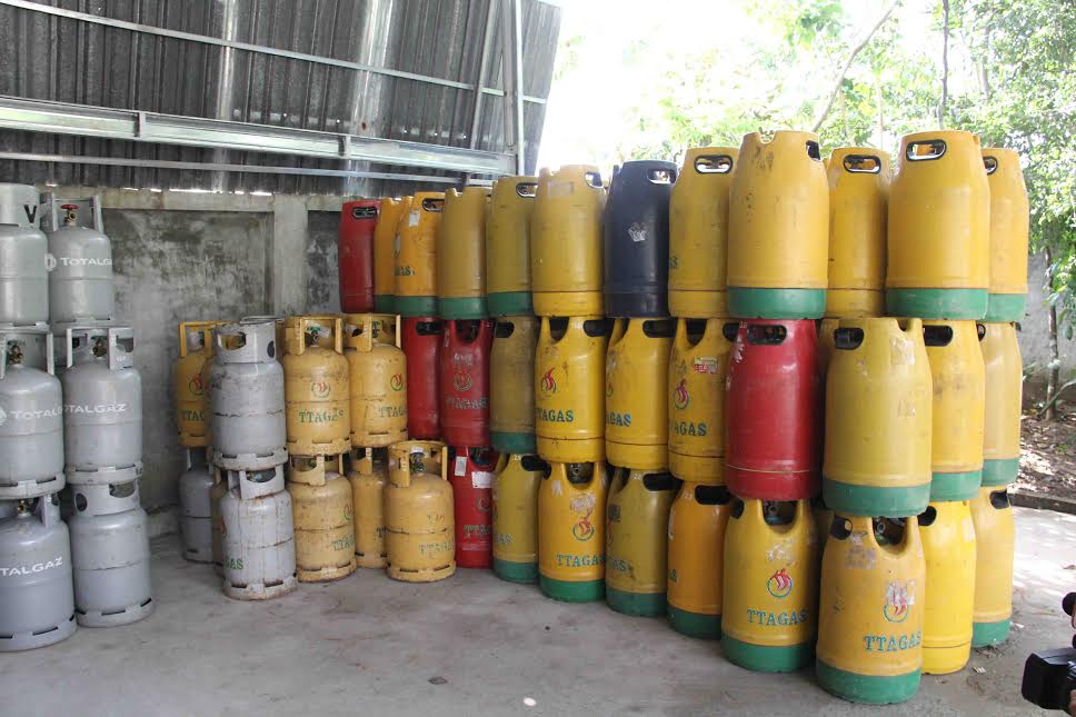 Ph&aacute;t hiện th&ecirc;m sai phạm tại DN gas mới bị xử phạt  theo những tin tức ph&aacute;p luật online mới nhất trong ng&agrave;y. Ảnh: 