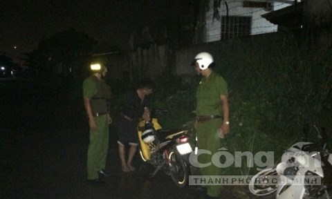 Trong những tin tức ph&aacute;p luật mới nhất h&ocirc;m nay c&oacute; vụ Cảnh s&aacute;t 113 truy đuổi thanh ni&ecirc;n như phim h&agrave;nh động tr&ecirc;n quốc lộ