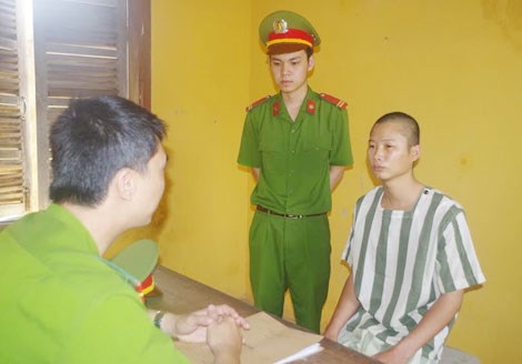 Đối tượng Vi Văn Chức tại cơ quan điều tra