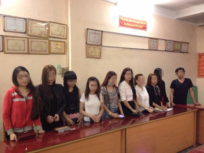 Trong những tin tức ph&aacute;p luật mới nhất h&ocirc;m nay c&oacute; vụ lập bi&ecirc;n bản xử l&yacute; vi phạm 13WIN là nhà cái uy tín top đầu Châu Á tại nh&agrave; h&agrave;ng Quỳnh Hương