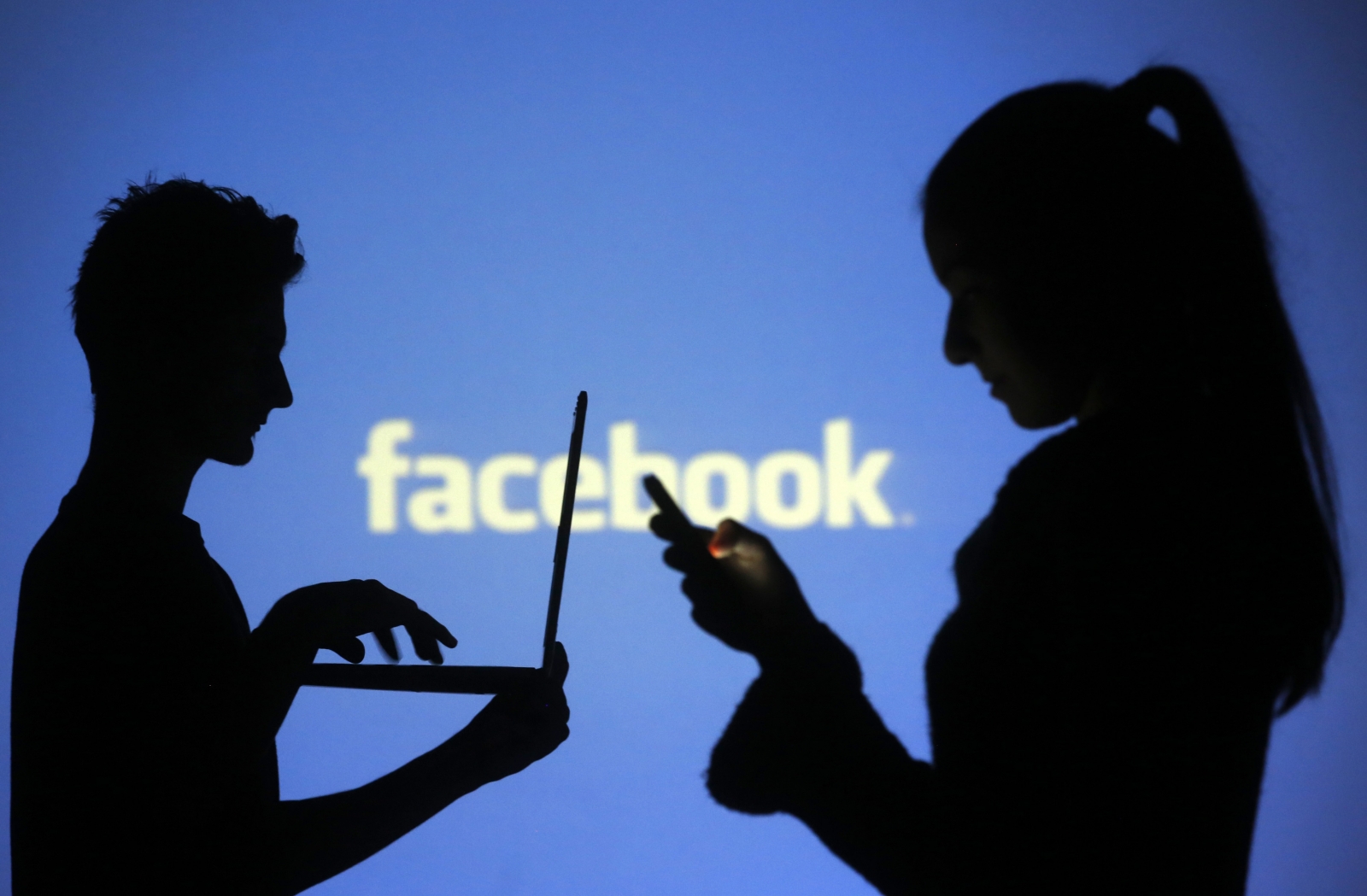C&ocirc;ng an hiện đang điều tra x&aacute;c minh vụ lừa tiền qua mạng x&atilde; hội Facebook