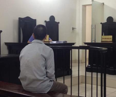 Nguyễn Duy Thắng trong l&uacute;c chờ tuy&ecirc;n &aacute;n, theo những tin tức ph&aacute;p luật mới nhất h&ocirc;m nay