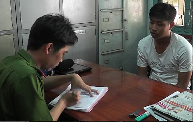 Trong những tin ph&aacute;p luật mới nhất h&ocirc;m nay c&oacute; vụ c&ocirc;ng an Đồng Th&aacute;p bắt được 4 kẻ trộm ch&oacute; khi đi tuần