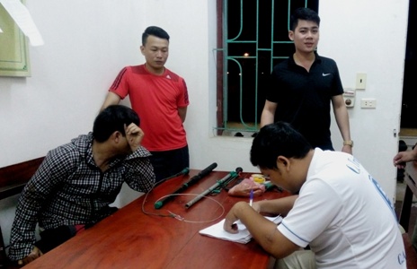 Lực lượng c&ocirc;ng an đ&atilde; bắt quả tang c&aacute;c đối tượng trộm ch&oacute;