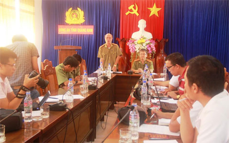 C&ocirc;ng an tỉnh Quảng Nam c&ocirc;ng bố vừa triệt ph&aacute; một đường d&acirc;y mua b&aacute;n tr&aacute;i ph&eacute;p vật liệu nổ theo những tin tức ph&aacute;p luật online mới nhất trong ng&agrave;y.