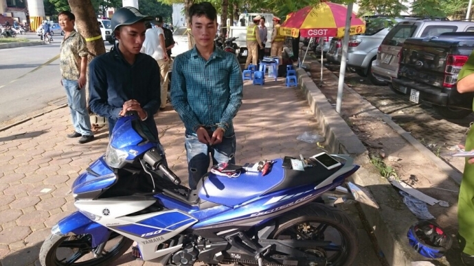 Mang đồ nghề đi trộm xe m&aacute;y, đụng 141  theo những tin tức ph&aacute;p luật online mới nhất trong ng&agrave;y. Ảnh: 