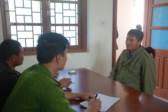 Nguyễn Văn Gi&aacute;p tại cơ quan c&ocirc;ng an