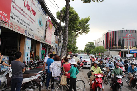 Nghi &aacute;n gi&aacute;m đốc c&ocirc;ng ty m&aacute;y t&iacute;nh treo cổ tự tử v&igrave; buồn chuyện l&agrave;m ăn l&agrave; một trong những tin ph&aacute;p luật online mới nhất h&ocirc;m nay