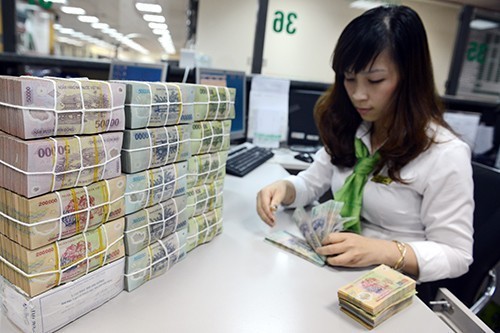 Tổng số tiền bao gồm cả gốc lẫn l&atilde;i đ&atilde; chuyển từ ng&acirc;n h&agrave;ng sang kho bạc của B&igrave;nh Dương l&agrave; hơn 116 tỷ đồng, theo những tin tức ph&aacute;p luật mới nhất h&ocirc;m nay