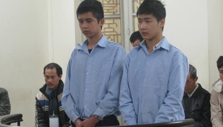 Hai bị c&aacute;o trong phi&ecirc;n xử ng&agrave;y 2/3