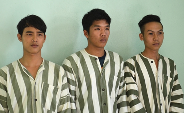 3 đối tượng tại C&ocirc;ng an TP Quảng Ng&atilde;i.