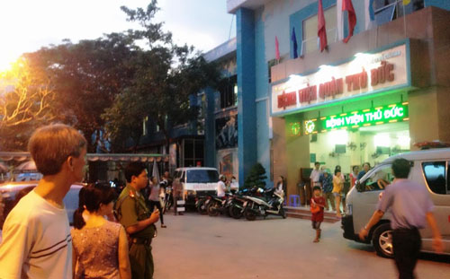 Vụ đ&aacute;nh nhau g&acirc;y hỗn loạn tại bệnh viện quận Thủ Đức  l&agrave; một trong những tin ph&aacute;p luật 24h qua. Ảnh: 