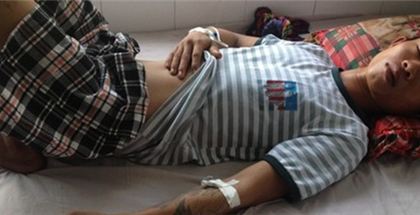 Truy tố công an, dân quân xã đánh người dập lá lách là một trong những tin tức pháp luật mới nhất hôm nay Truy tố công an, dân quân xã đánh người dập lá lách là một trong những tin tức pháp luật mới nhất hôm nay