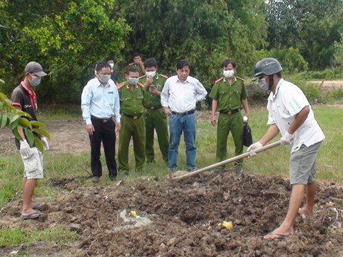 Những tin tức ph&aacute;p luật mới nhất h&ocirc;m nay đề cập đến vụ bệnh viện đa khoa tư nh&acirc;n ch&ocirc;n lậu r&aacute;c thải y tế
