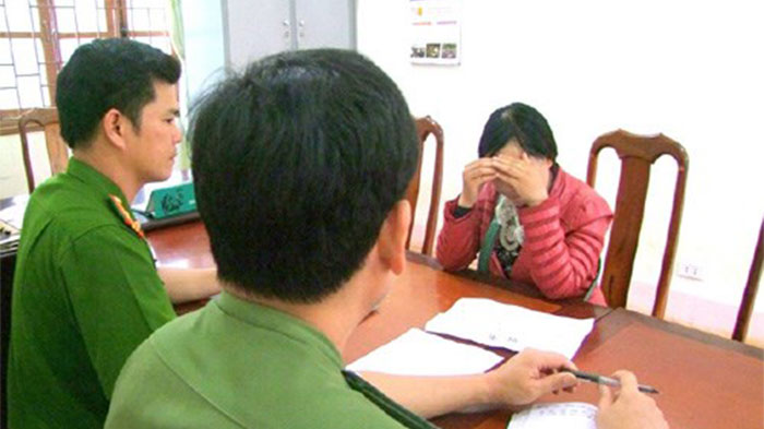 Bắt 2 nghi phạm b&aacute;n người sang Trung Quốc l&agrave; một trong những tin ph&aacute;p luật mới nhất trong ng&agrave;y