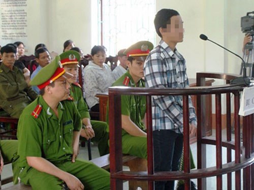 Trong những tin tức ph&aacute;p luật mới nhất h&ocirc;m nay c&oacute; vụ s&aacute;t thủ nh&iacute; n&eacute;m b&eacute; trai xuống giếng