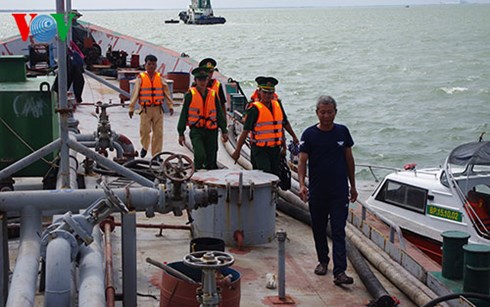 Tiền Giang tạm giữ v&agrave; xử l&yacute; 70.000 l&iacute;t dầu tr&aacute;i ph&eacute;p l&agrave; một trong những tin ph&aacute;p luật mới nhất trong ng&agrave;y