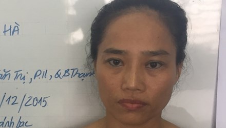 Nguyễn Thị Kim H&agrave; cầm đầu đường d&acirc;y cờ bạc bị c&ocirc;ng an bắt