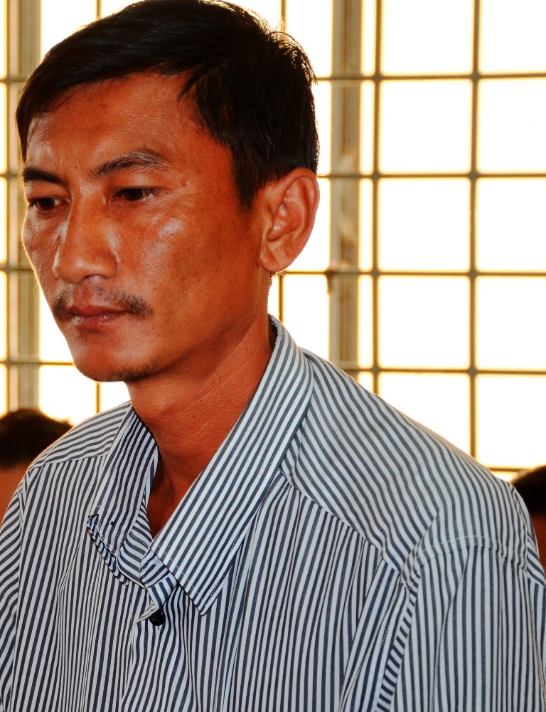 Đối tượng Bằng đ&atilde; lợi dụng quyền hạn, tham &ocirc; h&agrave;ng trăm triệu đồng, theo những tin ph&aacute;p luật mới nhất trong ng&agrave;y