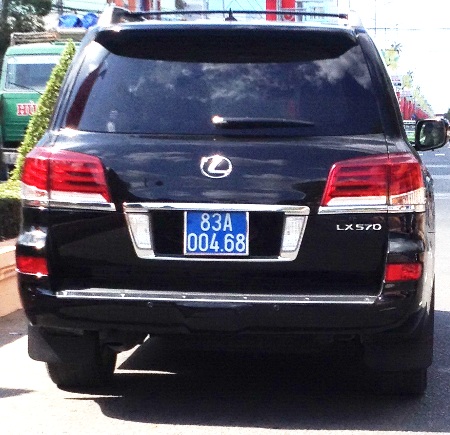 C&ocirc;ng an S&oacute;c Trăng l&agrave;m r&otilde; 'lai lịch' 4 xe Lexus biển xanh số đẹp g&acirc;y x&ocirc;n xao l&agrave; một trong những tin tức thời sự nổi bật 24h qua 