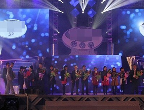 Tin tức trong ng&agrave;y 19/4: Tiền 100 đồng &lsquo;đội gi&aacute;&rsquo; sau ng&agrave;y ph&aacute;t h&agrave;nh